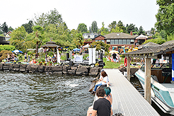 DAYLIGHT, DARK NIGHT AND BLUE SKIES WITH PAPA BUENO