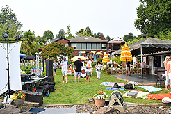 DAYLIGHT, DARK NIGHT AND BLUE SKIES WITH PAPA BUENO