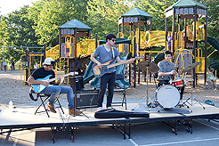 LAURELHURST BACKYARD BBQ 2018