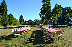 LAURELHURST SALMON BAKE 2014