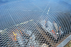 LAURELHURST SALMON BAKE 2014