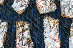 LAURELHURST SALMON BAKE 2015