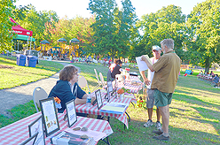 LAURELHURST SALMON BAKE 2015
