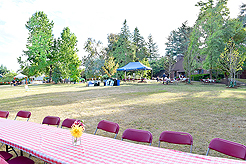LAURELHURST SALMON BAKE 2016