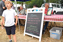 LAURELHURST SALMON BAKE 2017