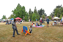 LAURELHURST SALMON BAKE 2017