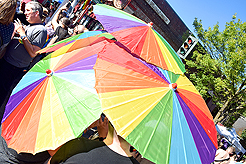 LE FAUX PRIDEFEST