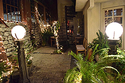 MICROSOFT AT THE RUINS