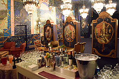 MICROSOFT AT THE RUINS