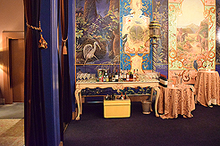 MICROSOFT AT THE RUINS