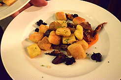 MICROSOFT AT THE RUINS