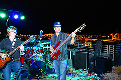 LADY 12 CELEBRITY FASHION SHOW