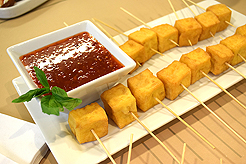 KNOLL CATWALK FASHION SHOW