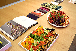 KNOLL CATWALK FASHION SHOW