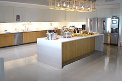 MG2 - HOLIDAY MARKET