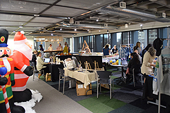 MG2 - HOLIDAY MARKET