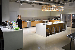 MG2 - THE RETAIL STUDIO