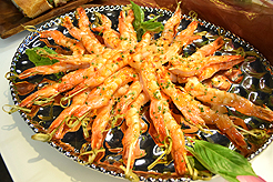 PRODUCT RUNWAY AT WORKPOINTE