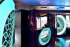 SUNSET SESSIONS AT THE SPACE NEEDLE