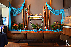 THE AMBER YACHT CLUB