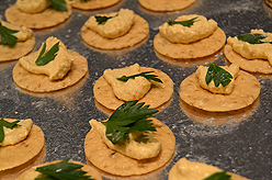 THE VUDE - VELVET UNDERGROUND DINING EXPERIENCE