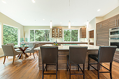 BROOKSIDE MODERN SHOWPIECE