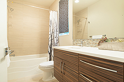 BROOKSIDE MODERN SHOWPIECE