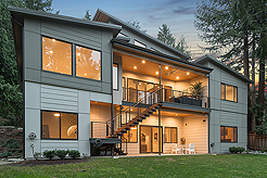 BROOKSIDE MODERN SHOWPIECE