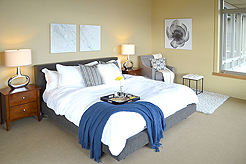 LAURELHURST UNREAL ESTATE