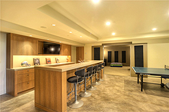 LAURELHURST UNREAL ESTATE