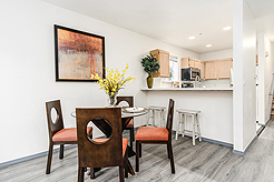 LYNNWOOD CONDO