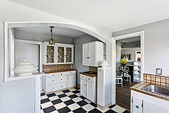 QUEEN ANNE CRAFTSMAN