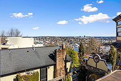 QUEEN ANNE CRAFTSMAN