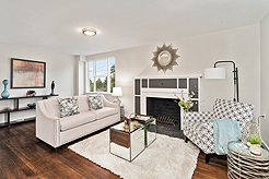 WHITE CENTER CRAFTSMAN