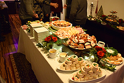 A COCKTAIL CHRISTMAS PARTY