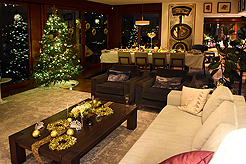 A SPARKLING NEW YEARS