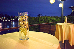 A SPARKLING NEW YEARS