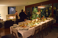 A SPARKLING NEW YEARS