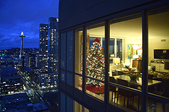 HOLIDAYS IN THE CITY