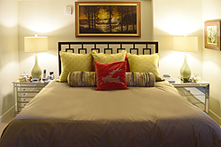 HOLIDAYS IN THE CITY