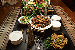 HOLIDAYS WITH KWANCHAI