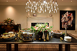 HOLIDAYS WITH KWANCHAI