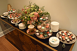 HOLIDAYS WITH KWANCHAI