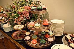 HOLIDAYS WITH KWANCHAI