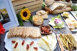 A GARDEN WEDDING RECEPTION