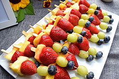 A GARDEN WEDDING RECEPTION