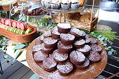 A GARDEN WEDDING RECEPTION