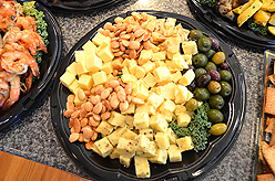 HIGH SCHOOL SWEETHEARTS