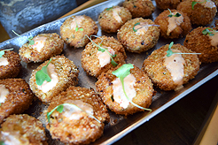 SHOWER THE BRIDE AND GROOM