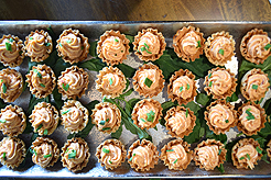 SHOWER THE BRIDE AND GROOM